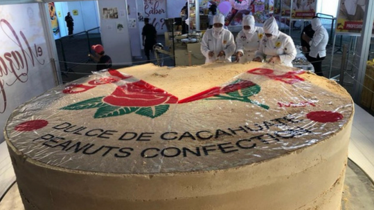 El mazapán más grande del mundo está en Guadalajara y así fue como lo prepararon
